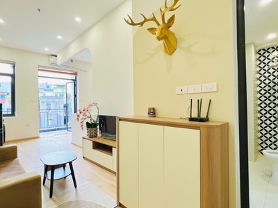 Cho thuê ccmn 1pk 1pn đẹp 100 thoáng sáng 281 trương định, hoàng mai 0