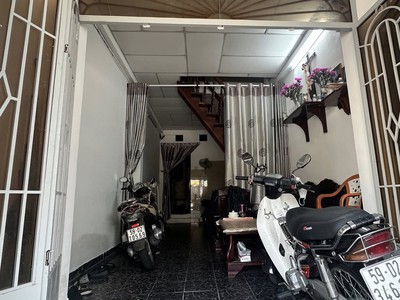 Bán nhà mặt tiền lê sát, p. tân quý gần chợ tân hương giá 6.4 tỷ 1