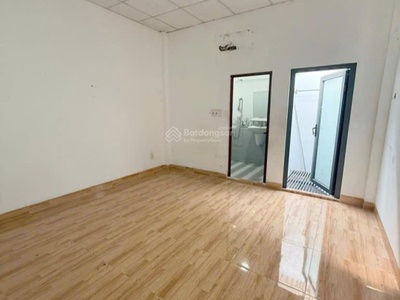 Hiếm  nhà gần quận 1 quận 5 quận 7, thu nhập 12tr/tháng 4