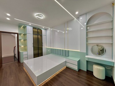 Bán gấp nhà đẹp phố khương trung- 32m 5 tầng- ngõ thông- kinh doanh. hơn 8 tỷ 1