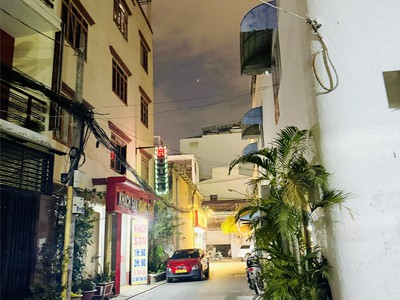 Bán nhà hẻm số 2 bình giã, phường 13 tân bình  5x18m - 8pn tiện khai thác 4