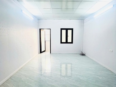 Thuê ngay giá hạt dẻ 192 lê trọng tấn 65m2 x 3 tầng, 3 ngủ, 3 wc chỉ 10 triệu có gia lộc 2