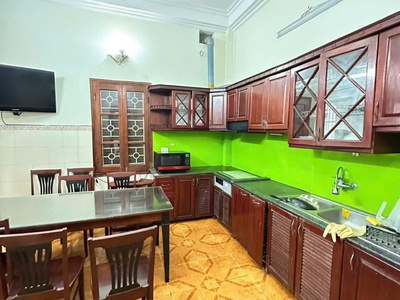 Cho thuê nhà ngõ quan hoa, 45m2 x 3 tầng, 3 ngủ, 11 triệu  clt  - ở gia đình, nhóm bạn 4 người 0