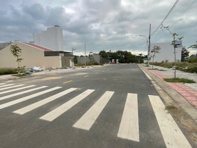 Bán đất mặt tiền đường số 4 tđc ngọc hiệp 107,5m đường 20m hướng nam 3