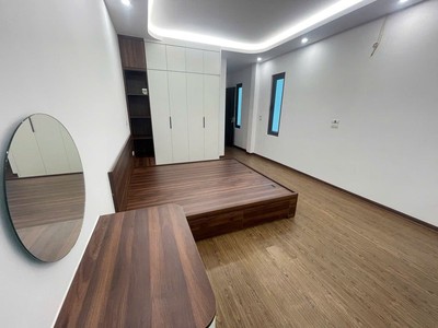 Thạch bàn hoa hậu 6 tầng lô góc dt 47m - mt 4m giá chỉ 16 tỷ 4