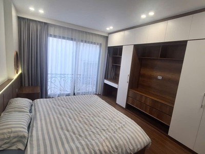 Bán nhà mới- đẹp full nội thất - ô tô đỗ cửa ngọc thụy 32m2 x 5 tầng 9.5 tỷ long biên hà nội. 2