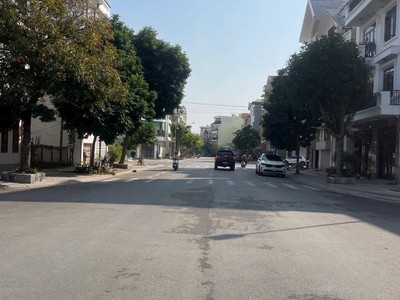 Chính chủ gửi bán lô góc mặt phố Phạm Ngọc Khánh KĐT phía Đông Nam Cường TPHD 1