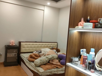 Bán gấp giá rẻ chung cư mai hương 60m, tầng 5, mặt tiền 4m, 2.75 tỷ bạch mai. 2