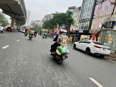 Bán nhà hồ tùng mậu cạnh metro, 5 phòng ngủ, vừa ở vừa khai thác, giá hơn 12 tỷ 0