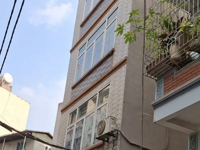 Bán nhà học viên tài chính - dt45m2 - 5 tầng - giá 8,7tỷ - ngõ ô tô thông - kinh doanh 0