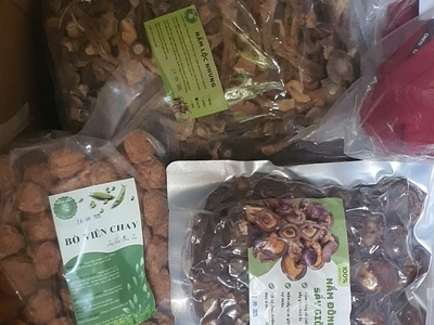 Năm mới   tết đến rồi, sao không gửi  hương vị việt  sang mỹ 2