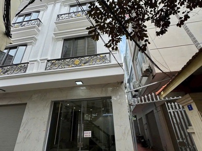 Bán nhà thiên lôi, 42m 4 tầng, mặt ngõ cực nông - lô góc - giá 4.15 tỉ 0