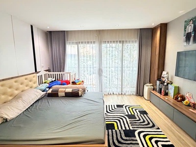 Vị trí đắc địa, bán nhà mặt phố hòe nhai chỉ 30 tỷ 2