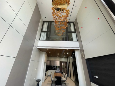 Bán nhà tư đình long biên dt 55m2 ô tô 7 chỗ thang máy tặng full nội thất 0