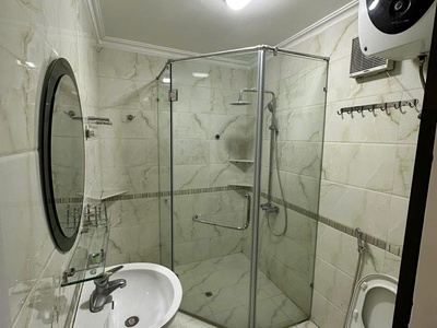 Cho thuê nguyên căn lô góc Văn Cao, 4 p.ngủ  55m2 . 5