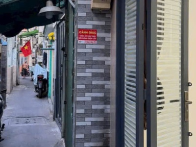 Bán gấp nhà gần siêu thị coopmart quang trung gò vấp 2,95 tỷ tới 20m2, 2 tầng, tiện ích xung quanh 2