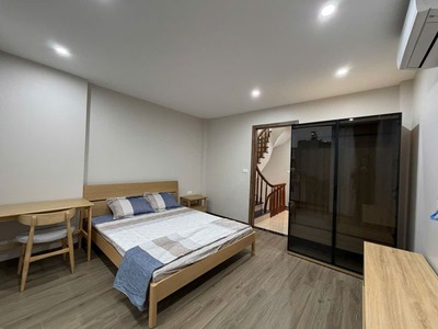 Cần bán 69,3m2 nhà 4 tầng mặt ngõ 142 Lệ Mật. Có quy hoạch mở rộng lên đường 13m 2