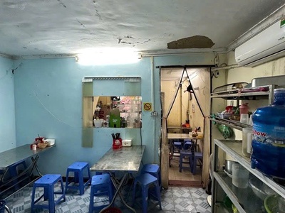 Mặt phố 8 tháng 3 mua 1 được 2 bán nhà tập thể 90M tầng 1 ô tô kinh doanh hai bà trưng 0