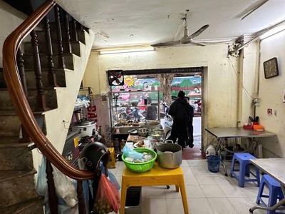 Mặt phố 8 tháng 3 mua 1 được 2 bán nhà tập thể 90M tầng 1 ô tô kinh doanh hai bà trưng 2