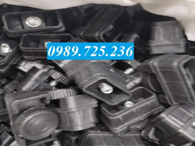 Nên mua Chân tăng chỉnh Ovan 30x60 ở đâu 1