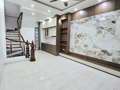 Nhà đẹp đón tết 30m2 5 tầng Phố Hàm Nghi Mỹ Đình 8 tỷ 2