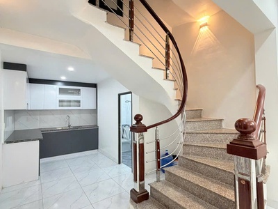 Nhà Chợ Hàng cũ - lê chân 1