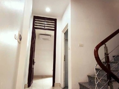 Anh Vũ nhờ em bán căn nhà DT 34m2 4 tầng Đa Sỹ - 6.45 TỶ 0