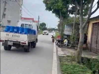 Bán nhanh lô đất 100m mặt đường tại xã hoà tiến, hưng hà hưng yên 0