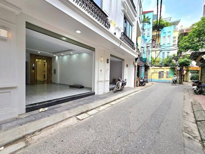 Giá tốt, bán nhà lạc long quân, ô tô vào nhà, 5 tầng mặt tiền rộng, nhà đẹp ở ngay, chỉ 15 tỷ 0