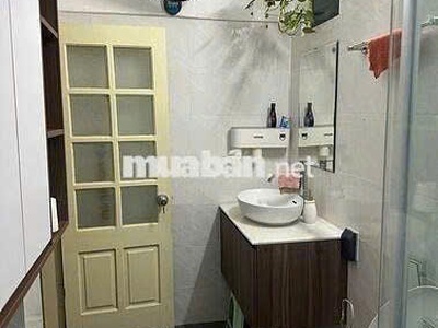 Chính chủ cho thuê nhà riêng 5 tầng trong làng giảng võ - ba đình - hà nội 4