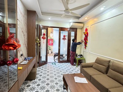 Nhà đẹp   full nội thất   lô góc hiếm   ngõ thông ngọc thụy 40m2 x 5 tầng x 8.6 tỷ long biên hà nội. 2