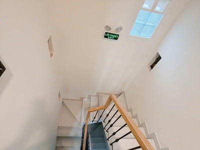 Nhà 4 tầng hẻm xe hơi, 51m2, ngang 5.7m x 9m, 7.5 tỷ, linh đông, thủ đức 1