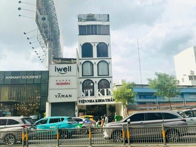 Siêu phẩm mt nguyễn văn trỗi 5 tầng, ngang 6m kd sầm uất 0