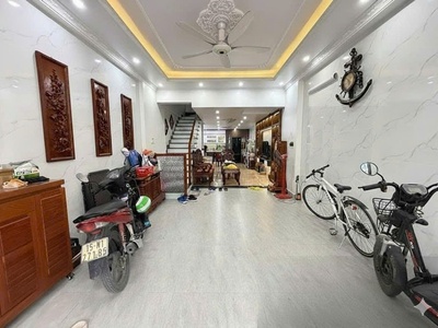 Bán nhà vĩnh niệm - 60m 3 tầng, đường 12m, giá 6.9 tỉ gần bến xe 1