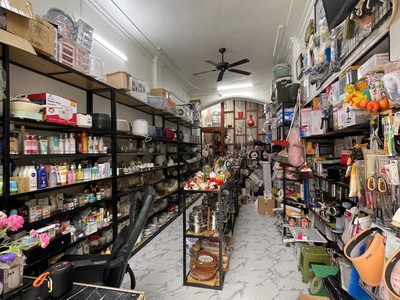 Sang nhượng  cửa hàng kho  gia dụng   cơ hội vào là bán ngay 2