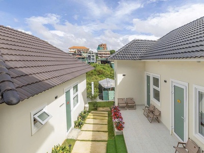 Cho thuê villa sân vườn 4 nhà riêng biệt 7 phòng đường lý nam đế, phường 8, đà lạt giá 40tr 1