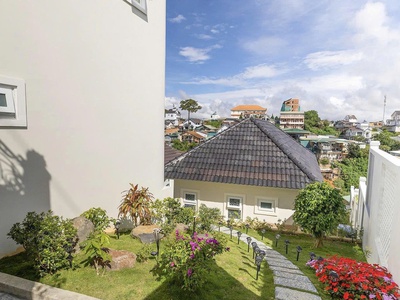 Cho thuê villa sân vườn 4 nhà riêng biệt 7 phòng đường lý nam đế, phường 8, đà lạt giá 40tr 3