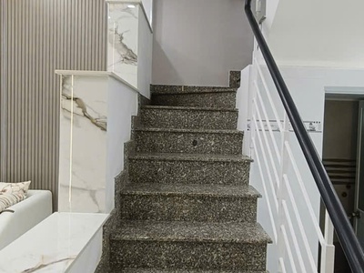 Nhà mới đón tết đ số 4 p bình tân 5 phút qua aeon tân phú hẻm 10m 50m2 ,4 tầng-5 tỷ 3 3