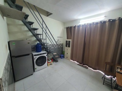 Cho thuê nhà nguyên căn Đường 40, P.Linh Đông   gần chợ Thủ Đức, trệt   lầu, full nội thât,6tr/tháng 3