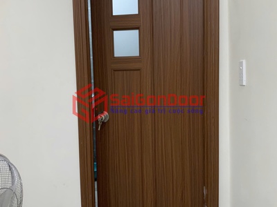 Cửa nhựa đài loan 1