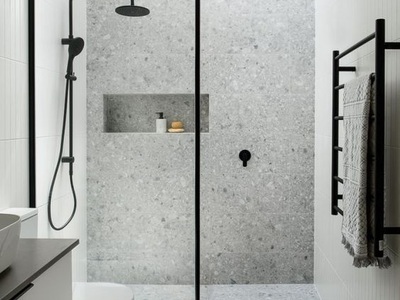 Gioăng, keo, nẹp: những chi tiết nhỏ quyết định độ kín khít của cửa phòng ngủ 0