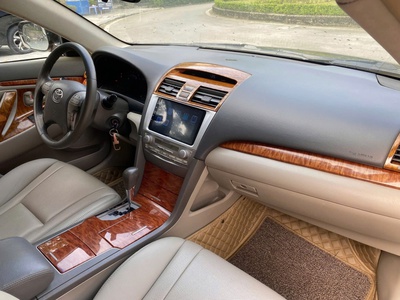 Toyota Camry LE 2.4   SX 2009 2