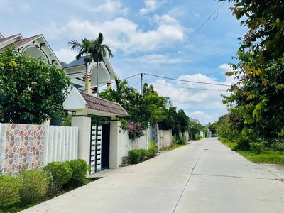 Bán lô đất 200m2 - full thổ cư - gần QL14B 0