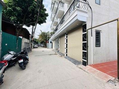 Bán nhà Lĩnh Nam, 43m2 x 5 tầng, mặt tiền 4.2m, giá 7.9 tỷ 2