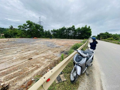 Chỉ Nhỉnh 1 Tỷ anh chị đã sở Hữu lô đất mặt tiền Quốc lộ 14B diện tích 120m2 full đất ở 1