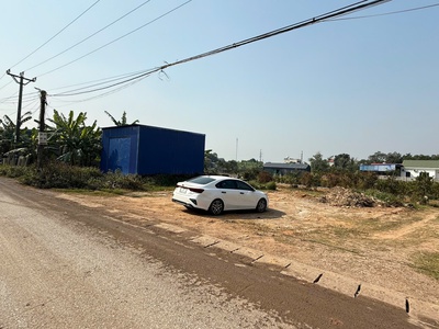 Bán đất giá tốt   hơn 50m    ô tô vào tận đất   cách tỉnh lộ 100m   tài chính chỉ nhỉnh 1 tỷ 0