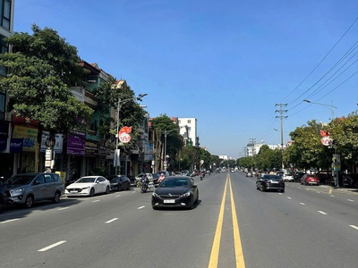 Lô đất vàng đại lộ hùng vương trung tâm kinh doanh sầm uất nhất việt trì 1