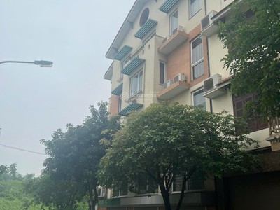 Bán siêu phẩm biệt thự căn góc 541 bát khối, long biên 175.5m2, 6 tấng, 10pn, 6wc, 45 tỷ 2