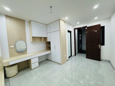 Chính chủ. bán nhà lê văn hiến, ô tô tránh, kinh doanh, 6 tầng thang máy, full nội thất 3