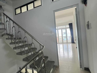 6tầng 10pn 58m mt châu văn liêm p.chợ lớn trung tâm sầm uất q5-22 tỷ nhỉnh 4